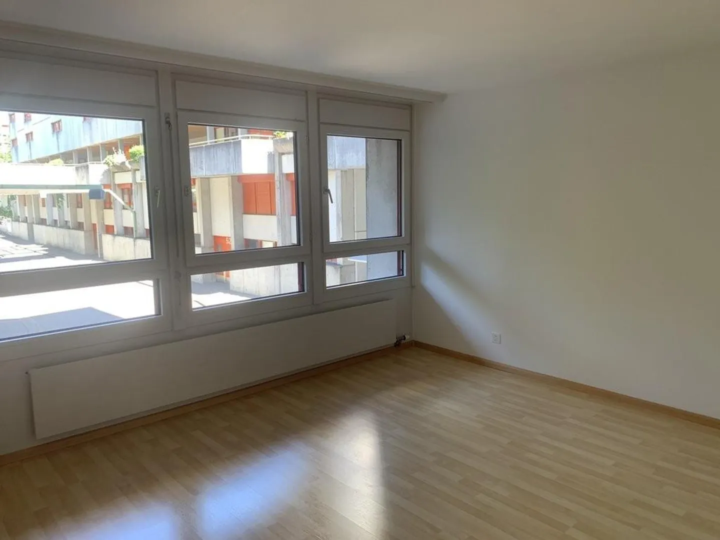 Mieten Sie ein 1-Zimmer-Loft in Kaiseraugst - Foto 6 von 7