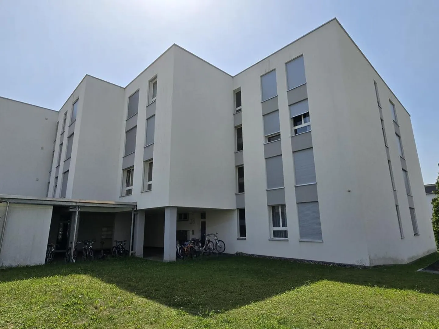 Helle 3.5 Zimmer-Wohnung - Foto 1 von 8