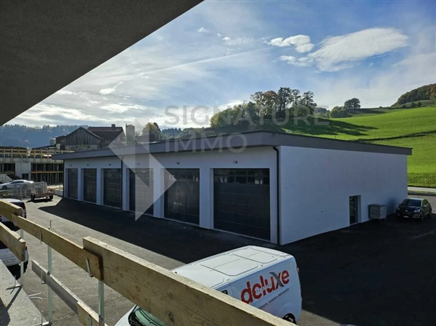 Uffici moderni a partire da 53,2 m² con posto auto in affitto - Foto 2 di 6