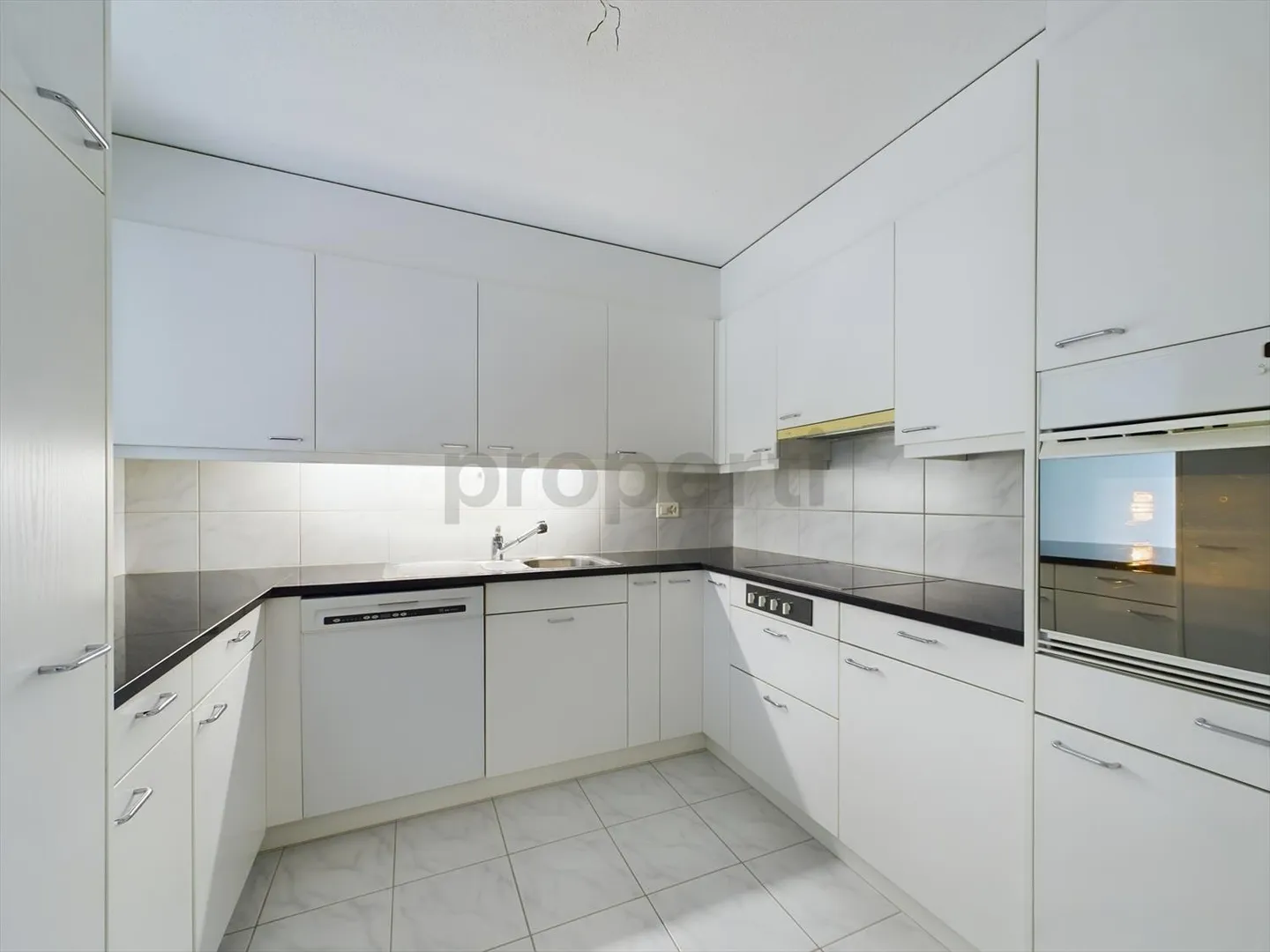 Wohnung kaufen - Foto 2 von 11
