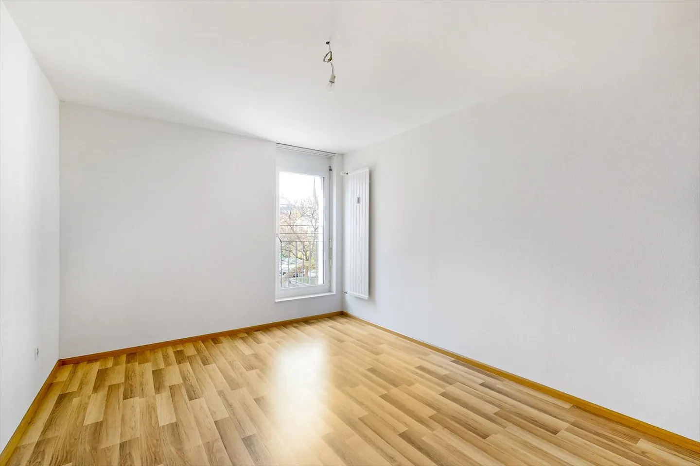 Apartment for rent - Photo 5 of 8