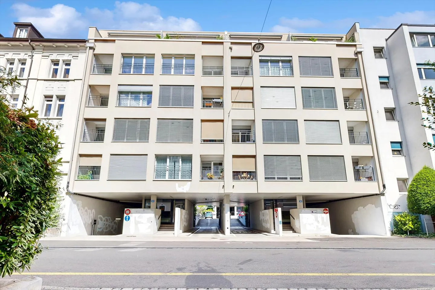 Apartment for rent - Photo 1 of 8