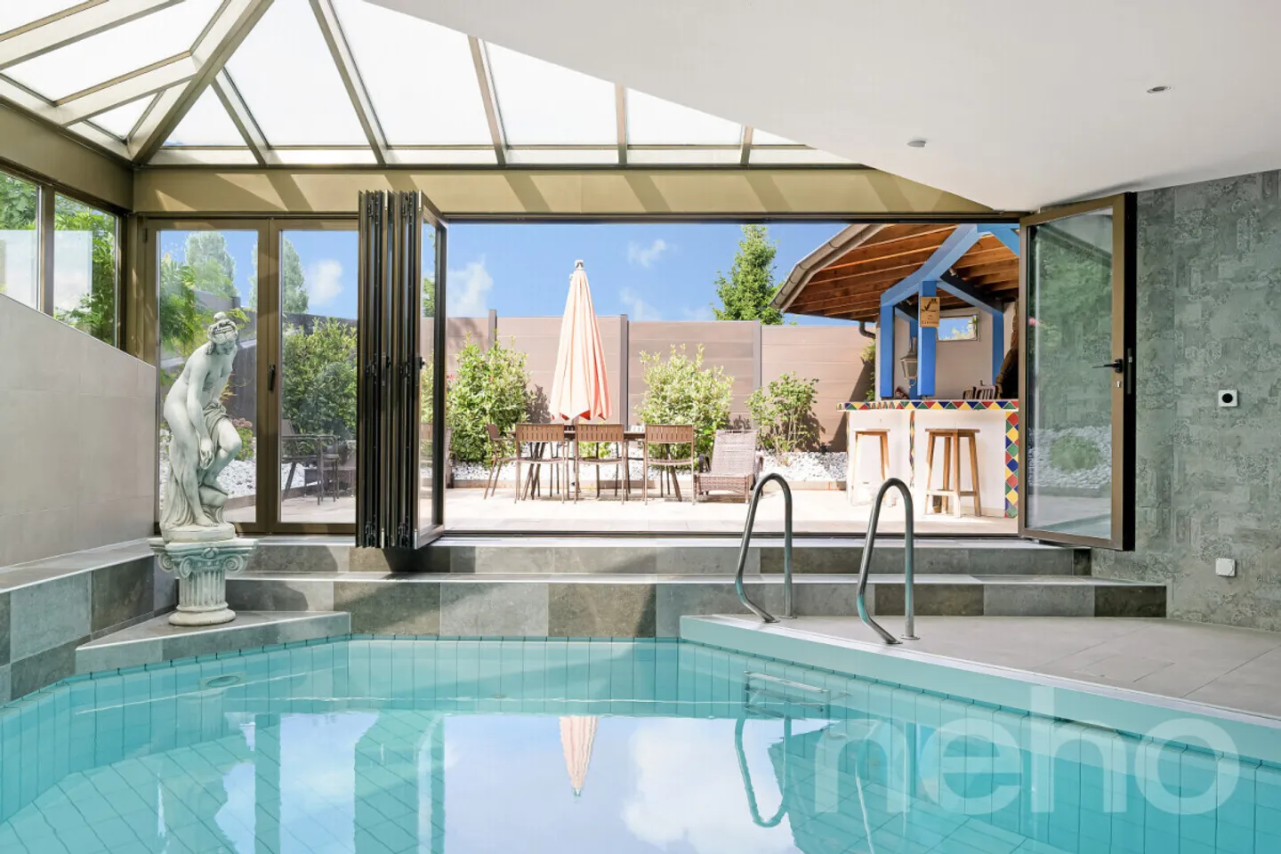 Villa elegante con spa privato vicino a Losanna - Foto 4 di 12