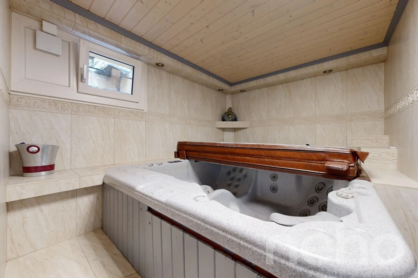 Villa elegante con spa privato vicino a Losanna - Foto 10 di 12
