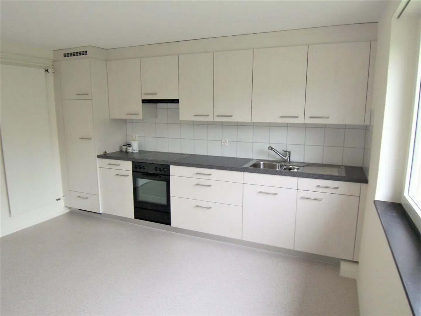 Familienwohnung nahe Stadt - Foto 3 von 7