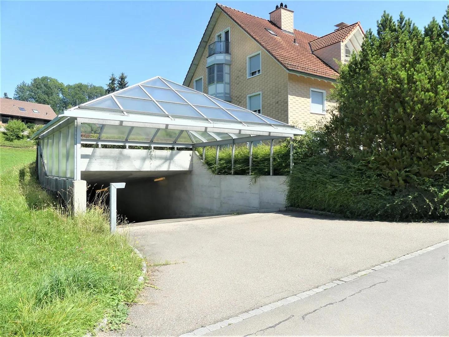 Parking Space in St. Gallen - Photo 1 of 2