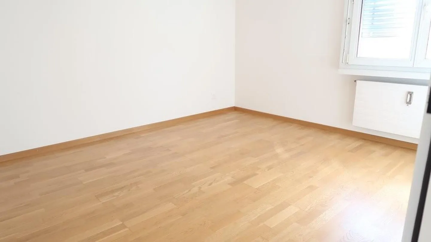 Schöne Erdgeschosswohnung zu vermieten - Foto 4 von 10