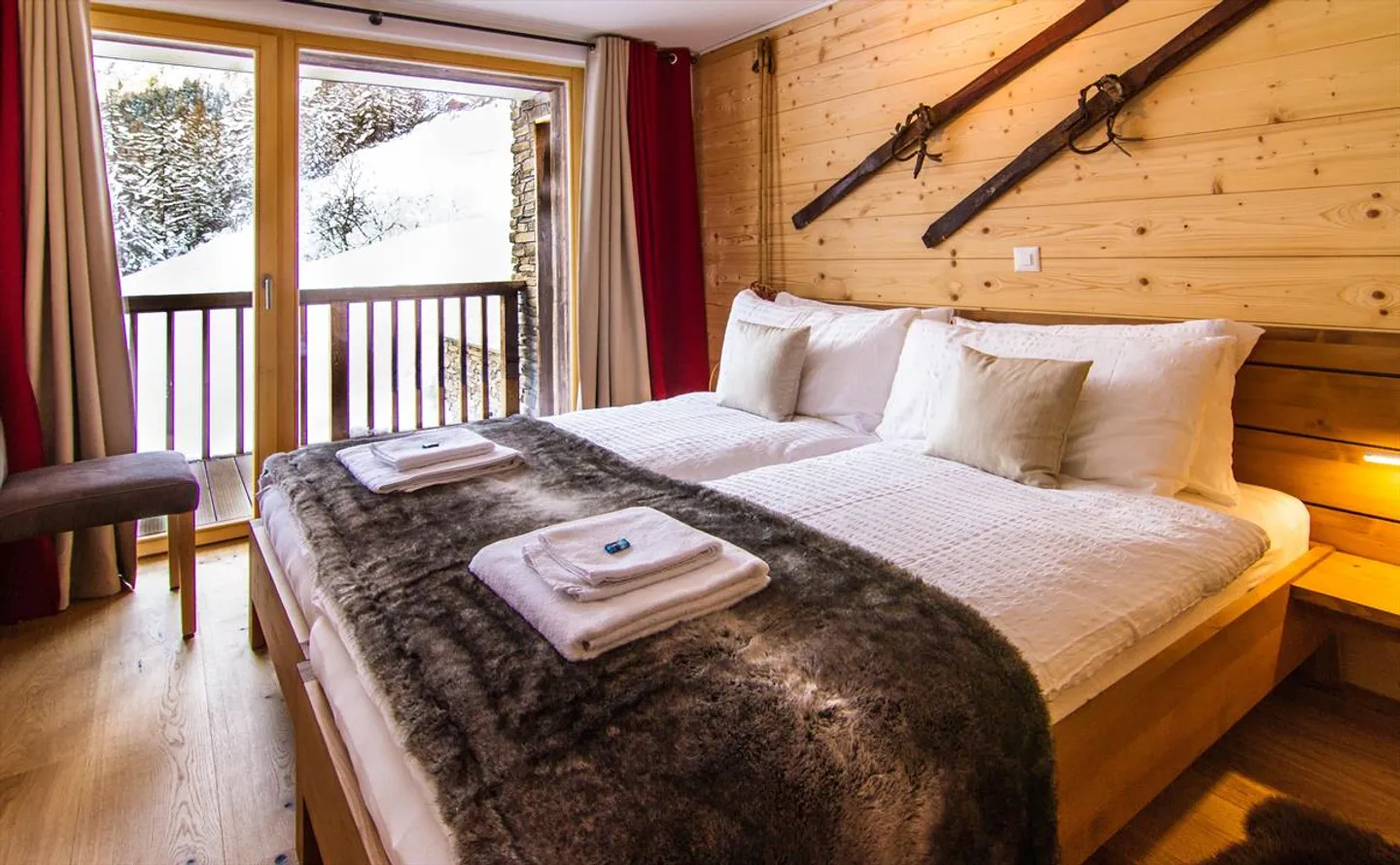 Les Rahâs è una residenza di appartamenti alpini di alta qualità situata in una delle più belle valli ad alta quota delle Alpi. - Foto 2 di 9