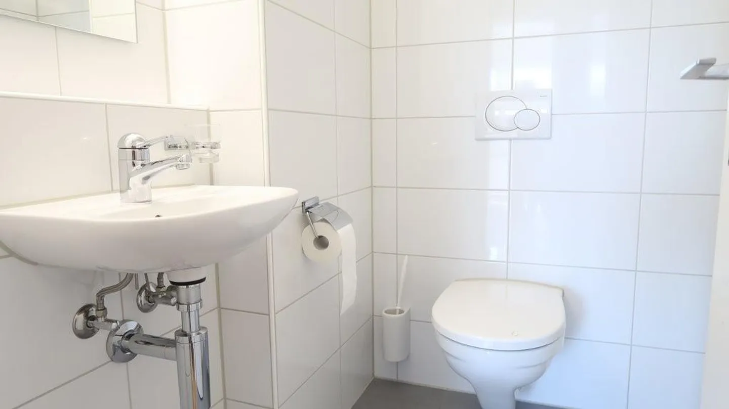 Schöne Erdgeschosswohnung zu vermieten - Foto 8 von 10