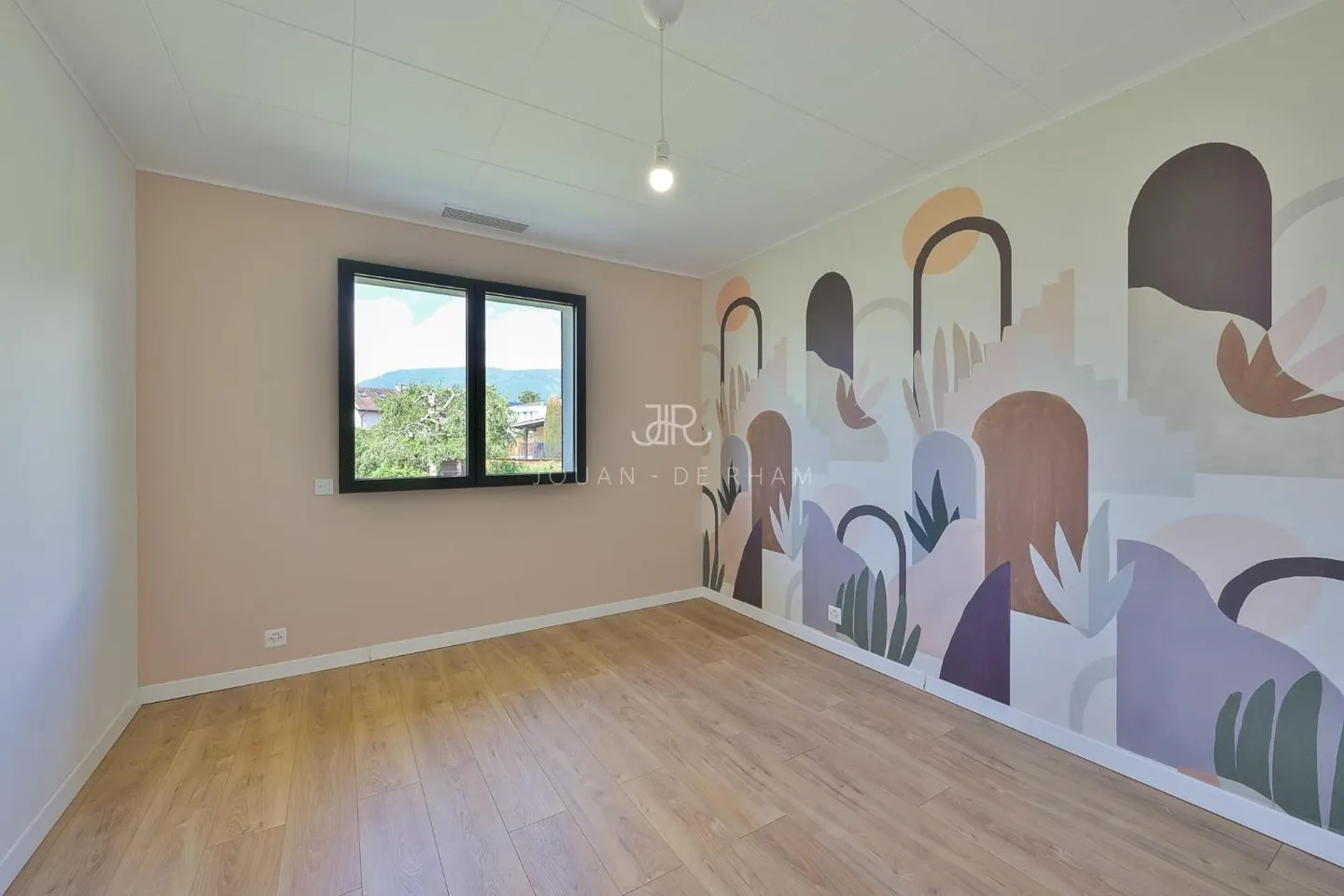 Bungalow rénové avec studio - Photo 9 sur 13