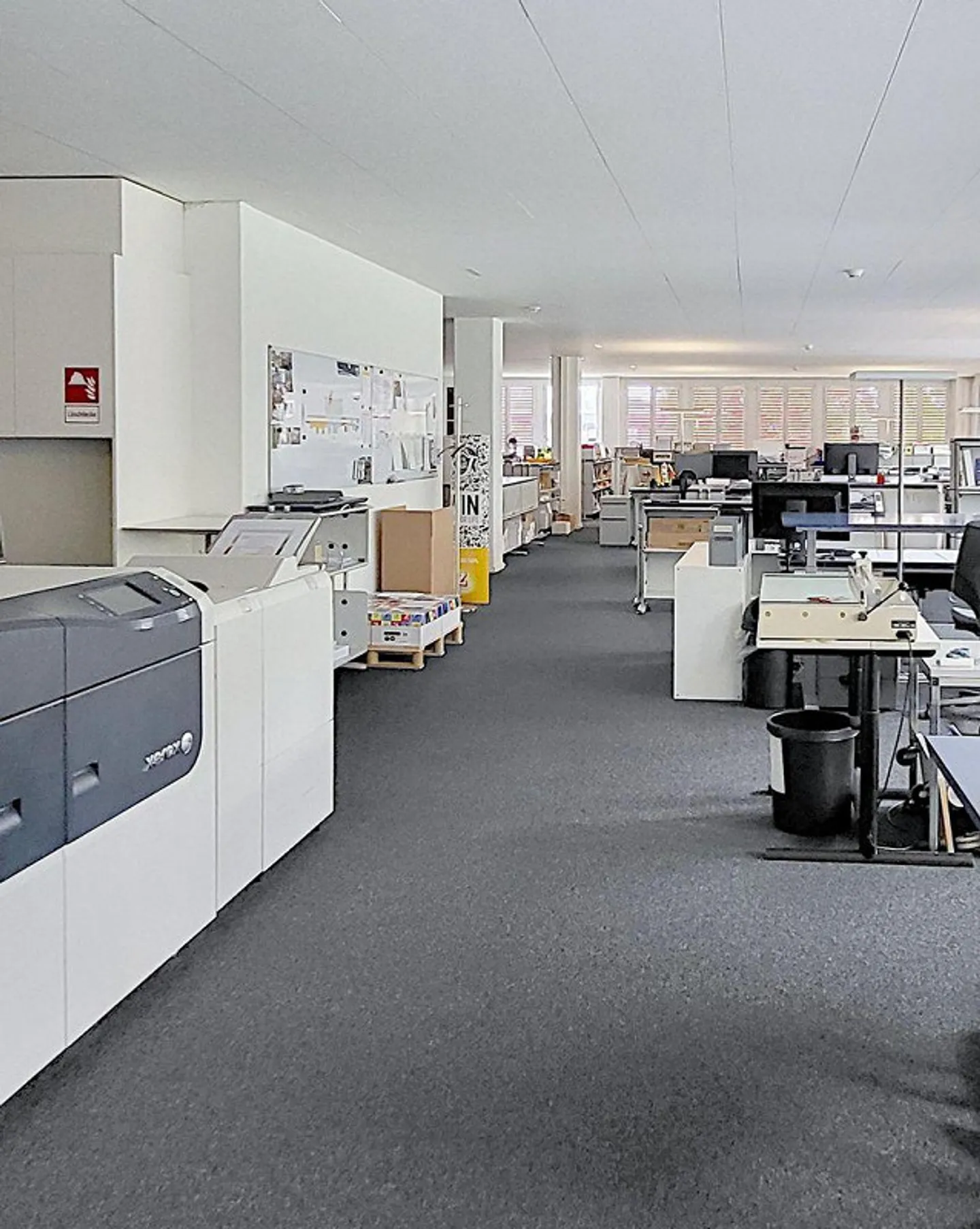 Nouvelles surfaces partielles - espace de bureau entièrement développé - env. 620 m2 ! - Photo 8 sur 10