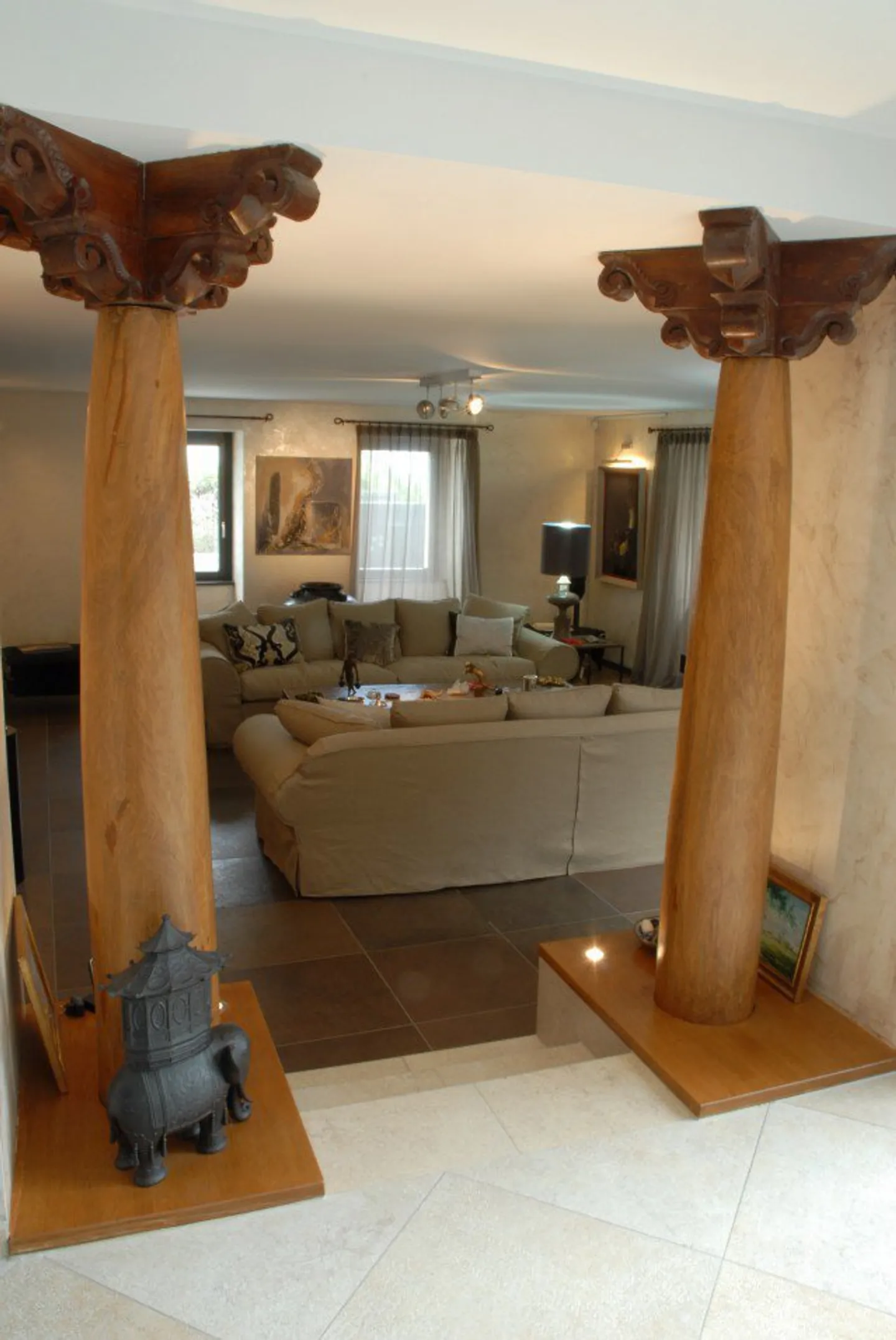 Montricher, Spaziosa proprietà con piscina interna - Foto 3 di 12