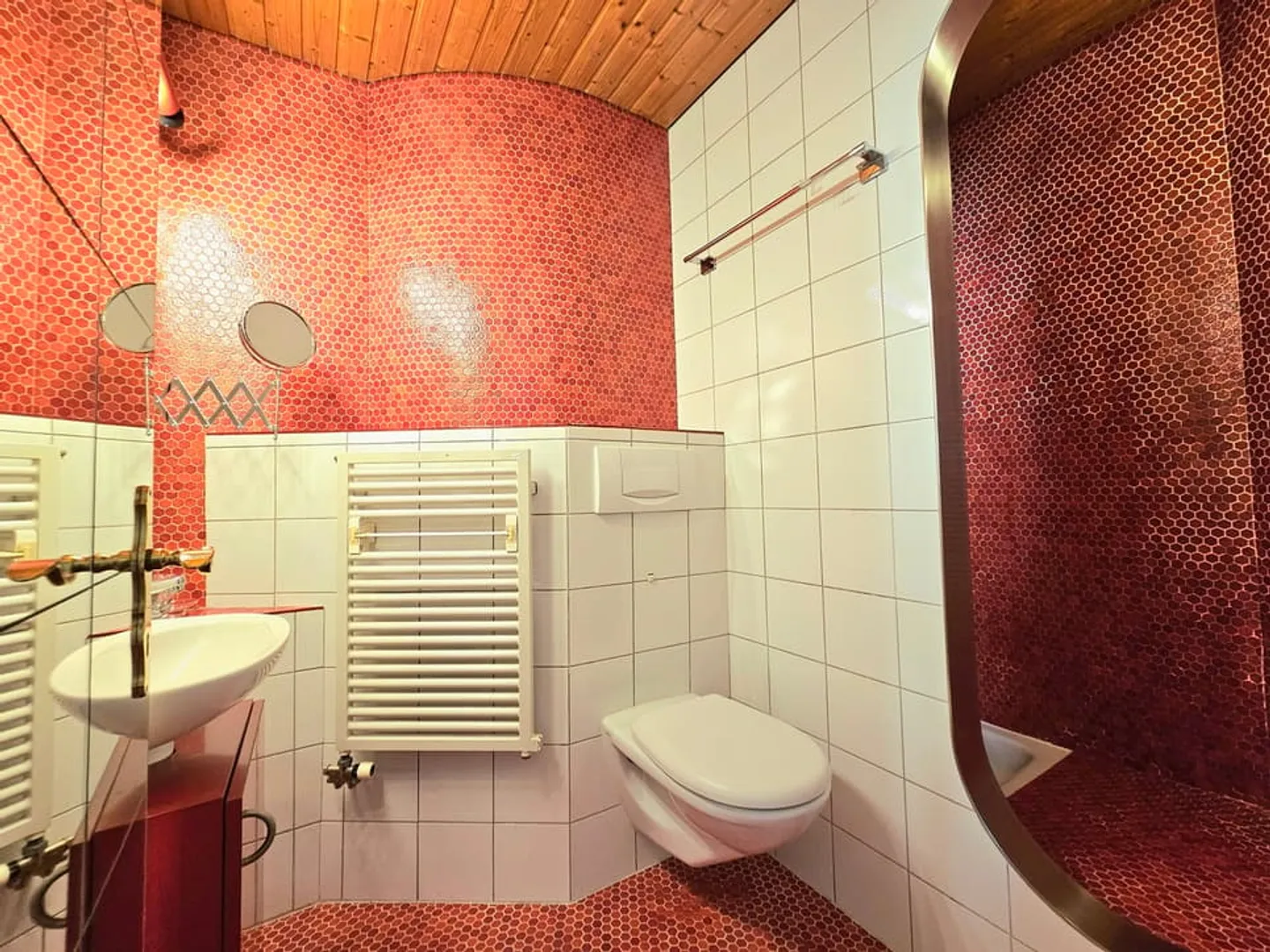 Renovated 4.0 room apartment of 88 m2 with lake view - Photo 8 of 10