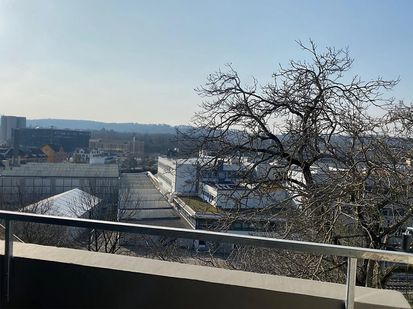 Moderne, helle 3.5 Zimmer Wohnung mit Balkon - Foto 9 von 10