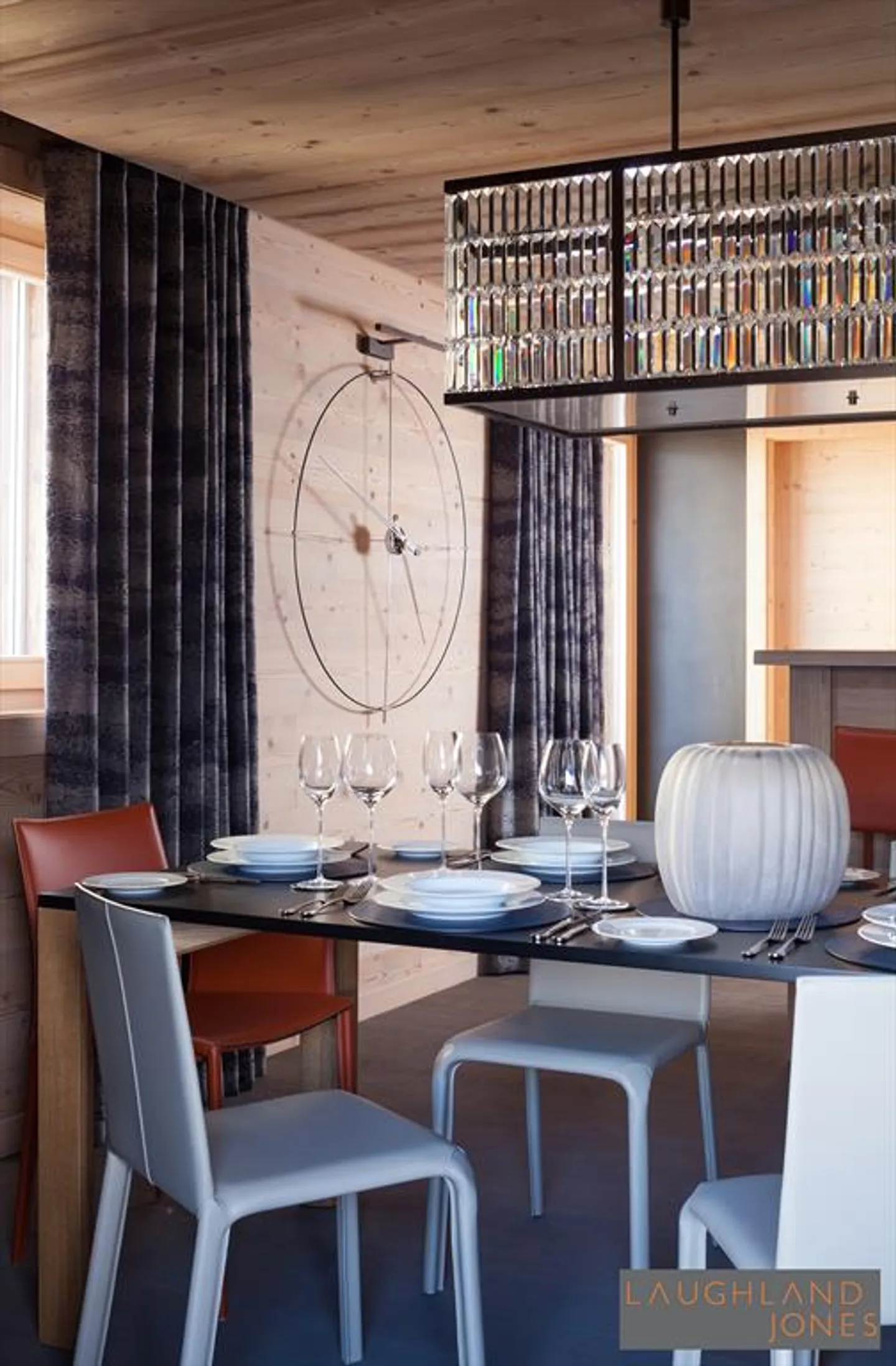 Ideale posizione di fronte alla pista di pattinaggio all'aperto di Nendaz e all'Hotel Nendaz 4 Vallées & SPA, la prestigiosa residenza The Haven (H4VEN) offre un rifugio di pace nel cuore della stazione ... - Foto 4 di 9
