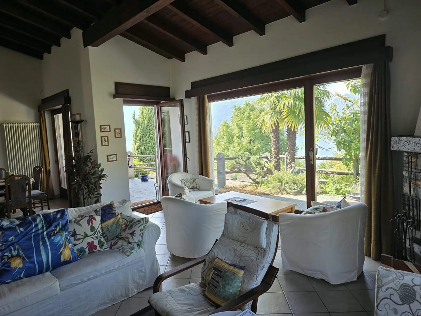 Villa dans un endroit exceptionnel à San Nazzaro - Photo 7 sur 8