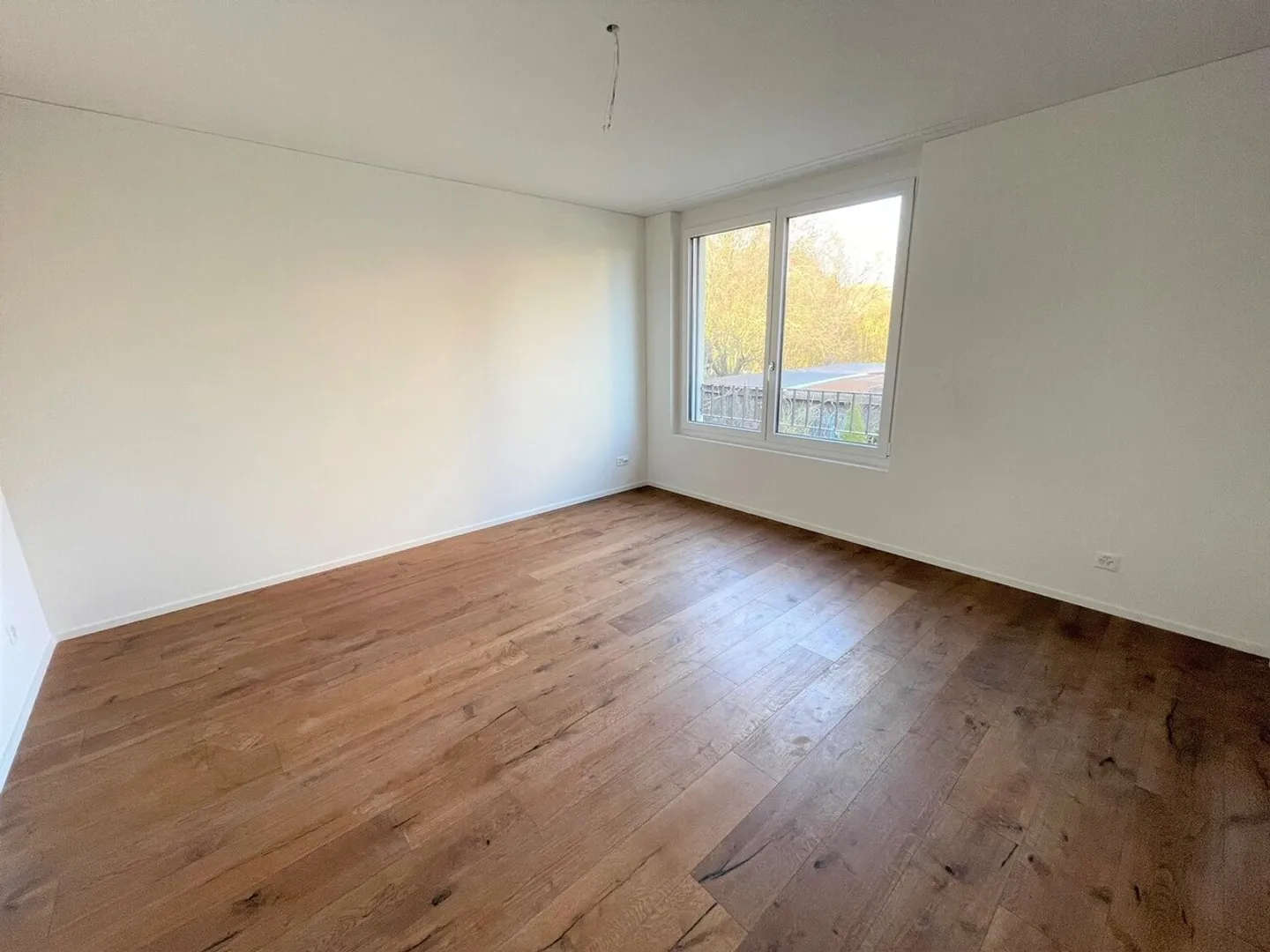 Moderno appartamento di 2,5 stanze a Lengnau - Foto 4 di 5
