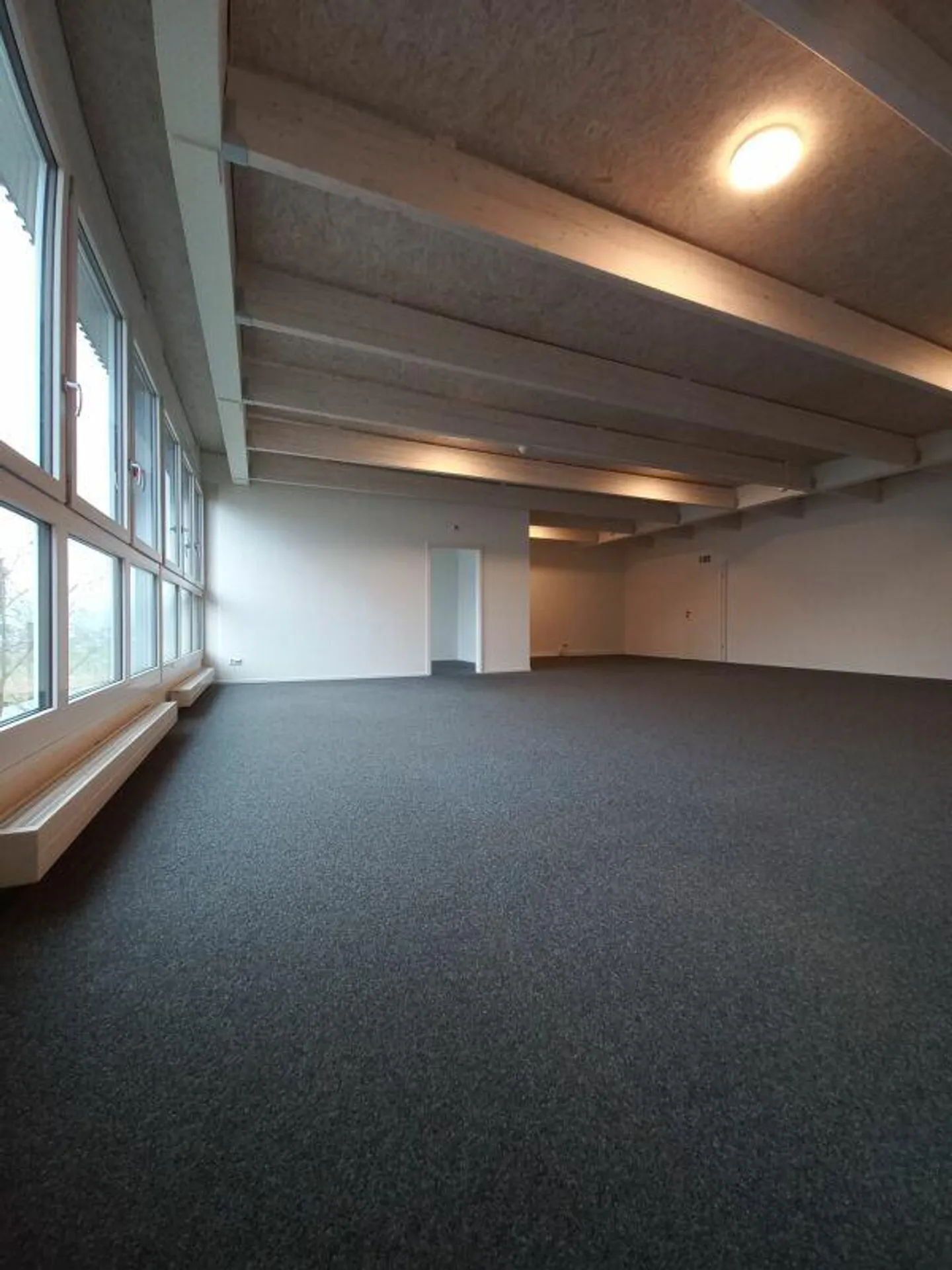 Attraktive Bürofläche zu vermieten - Foto 1 von 10