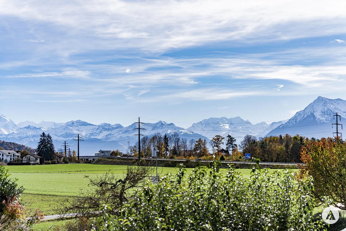 Casa ideale per famiglie con senso del design - Foto 2 di 13