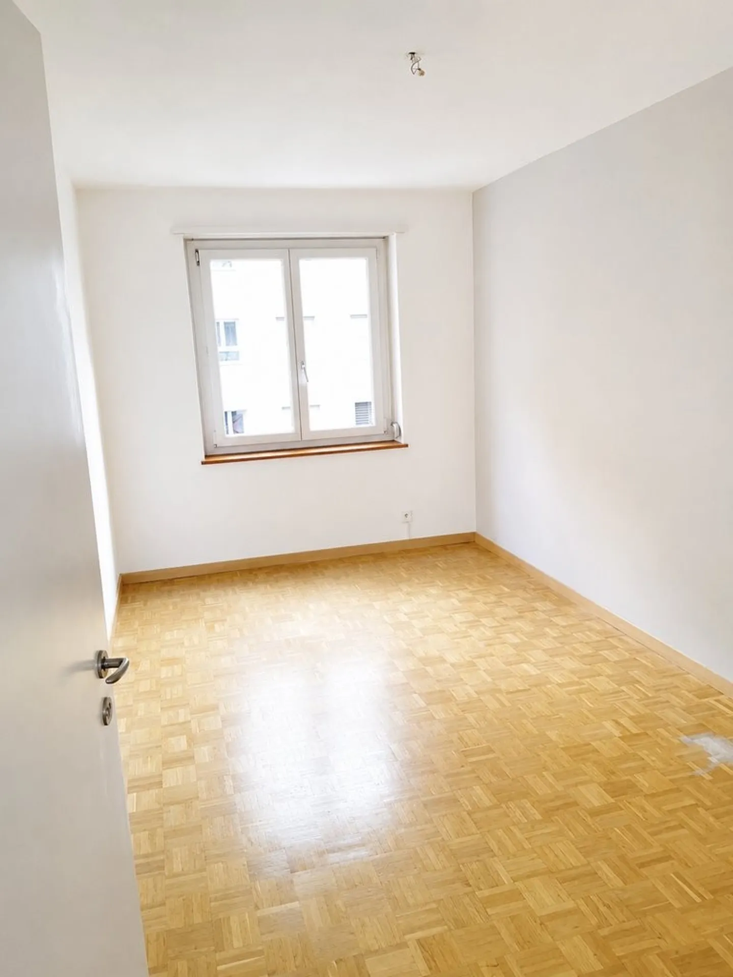 Appartamento temporaneo di 3 stanze in una posizione privilegiata a Zurigo Seefeld - Foto 5 di 7