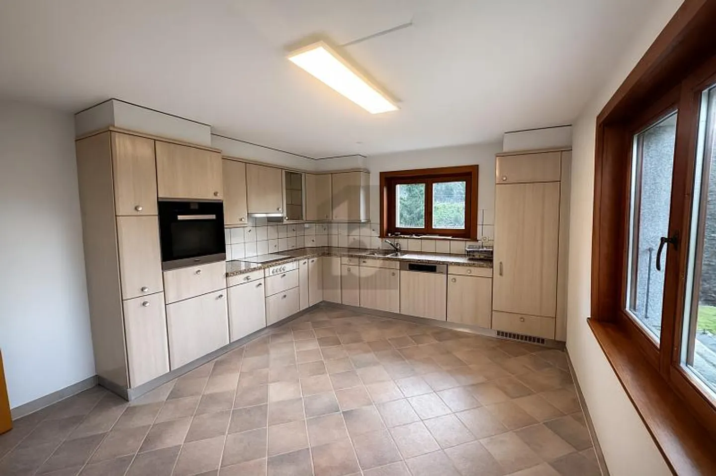 Bel Appartement de 4 Pièces - Photo 3 sur 5