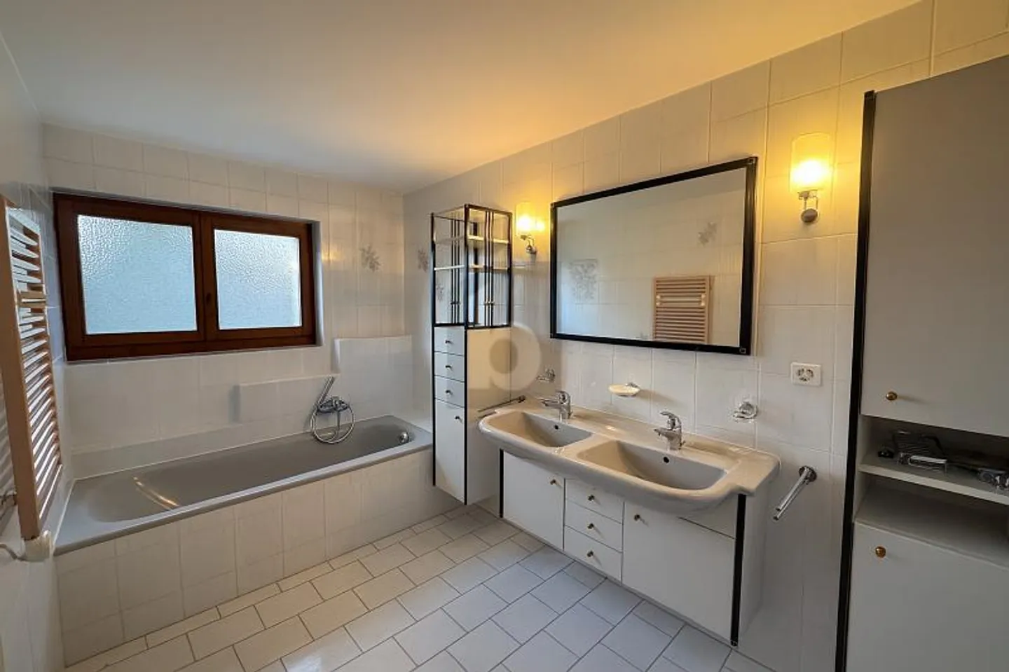 Bel Appartement de 4 Pièces - Photo 4 sur 5