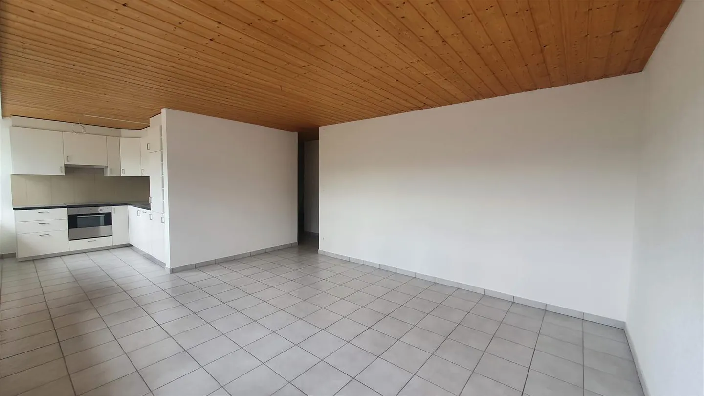 Incantevole appartamento di 3,5 stanze con balcone a Le Locle - Foto 5 di 21