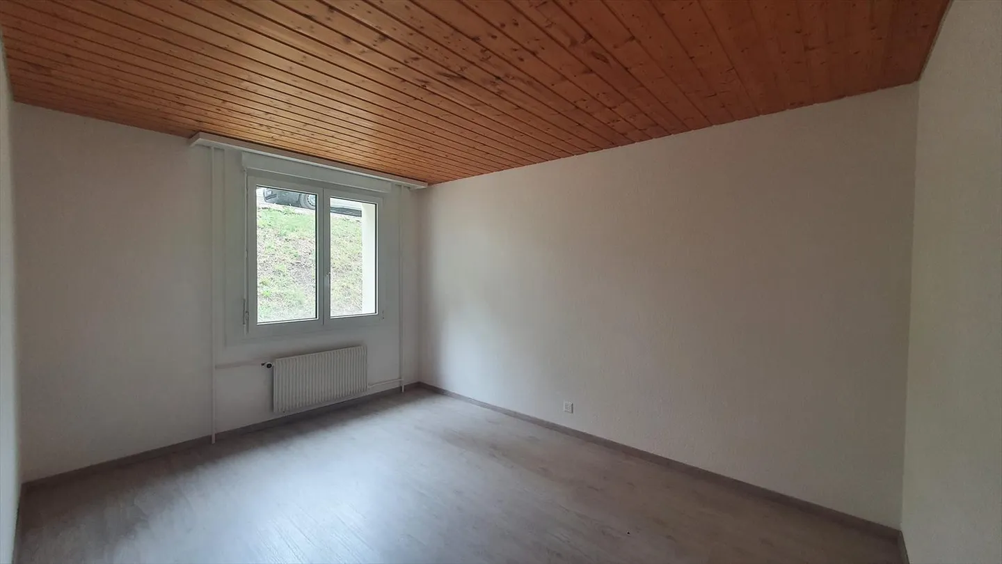 Incantevole appartamento di 3,5 stanze con balcone a Le Locle - Foto 9 di 21