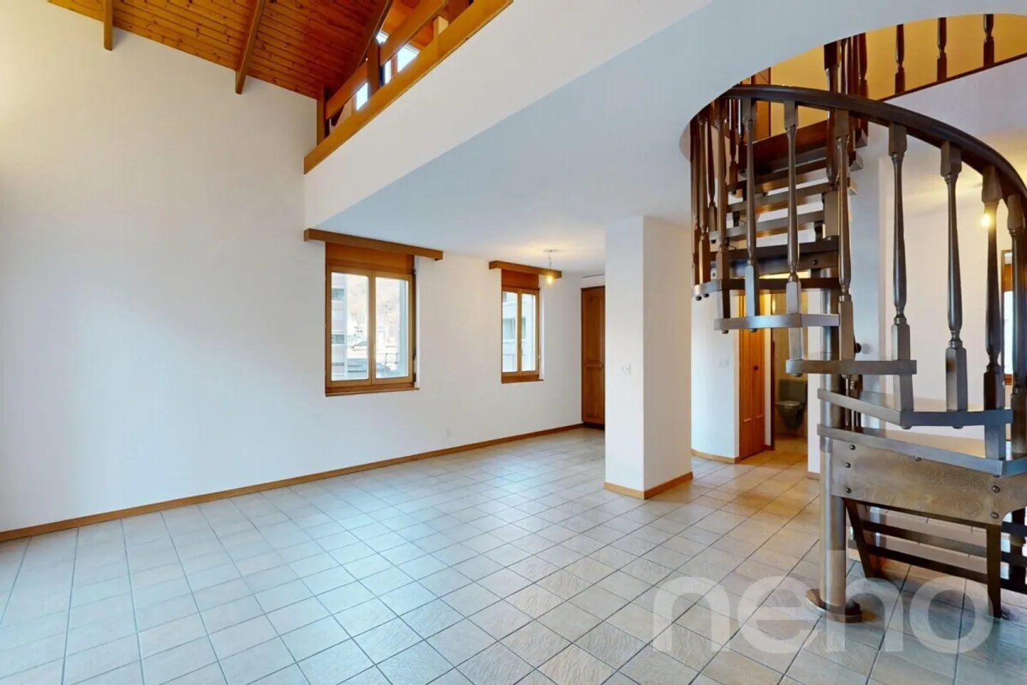 Appartement duplex spacieux de 5 pièces avec vue sur la montagne à Viège - Photo 7 sur 12