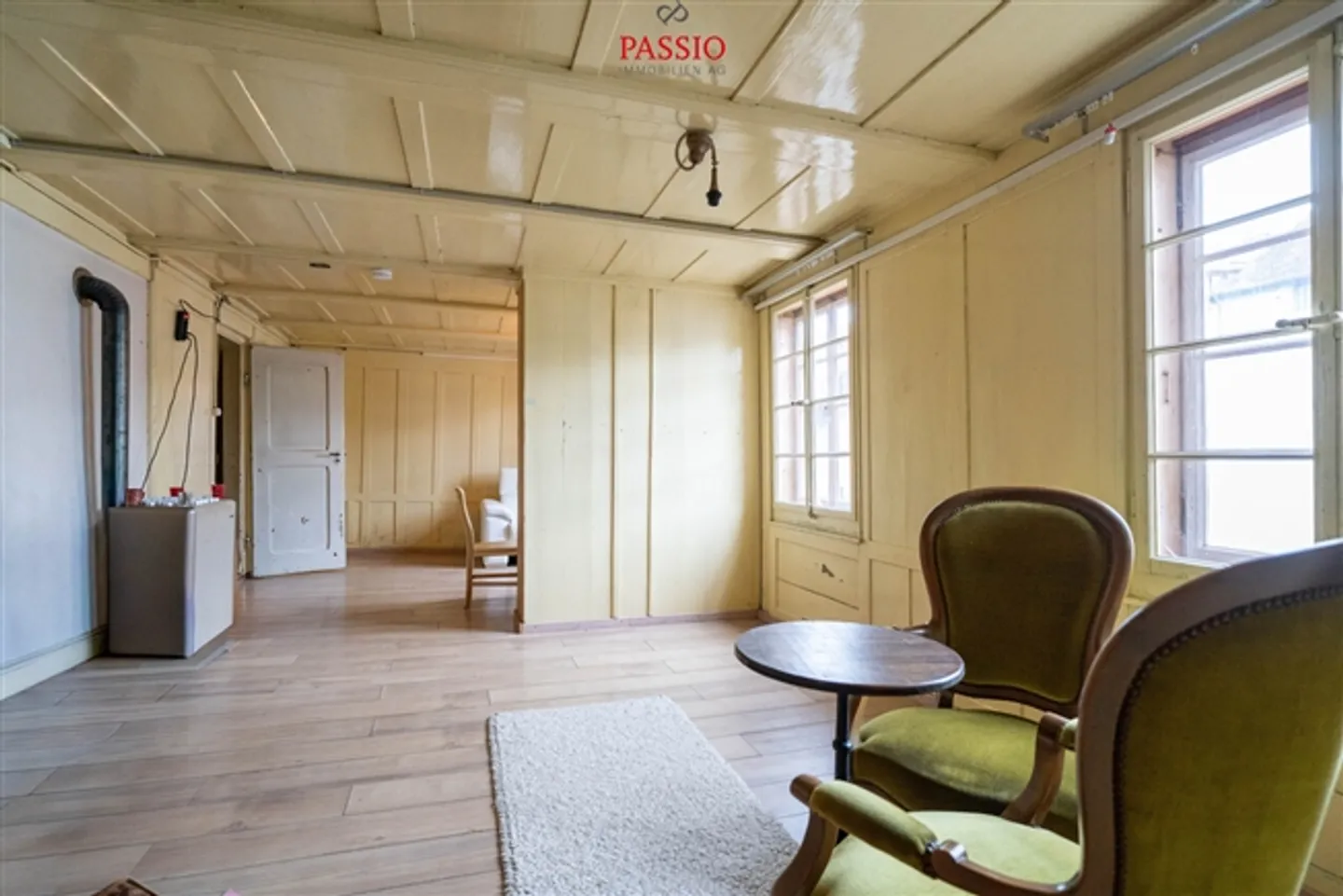 «Historische Liegenschaft mit Ausbaupotential für mind. 4 Wohnungen!» - Foto 5 von 20