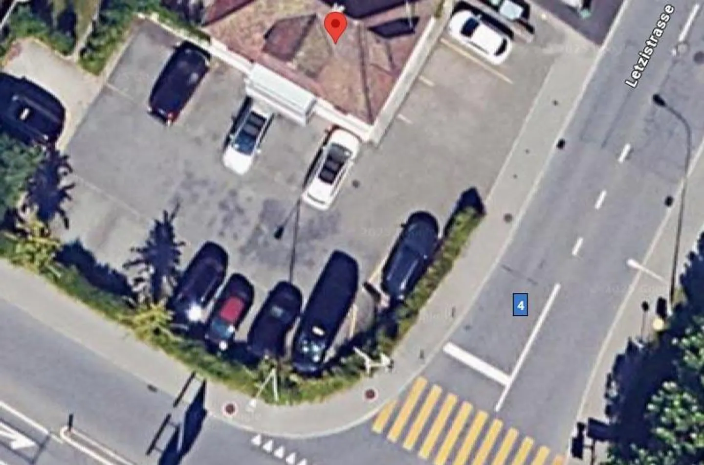 Outdoor parking in a central location in Zug - Photo 1 of 1