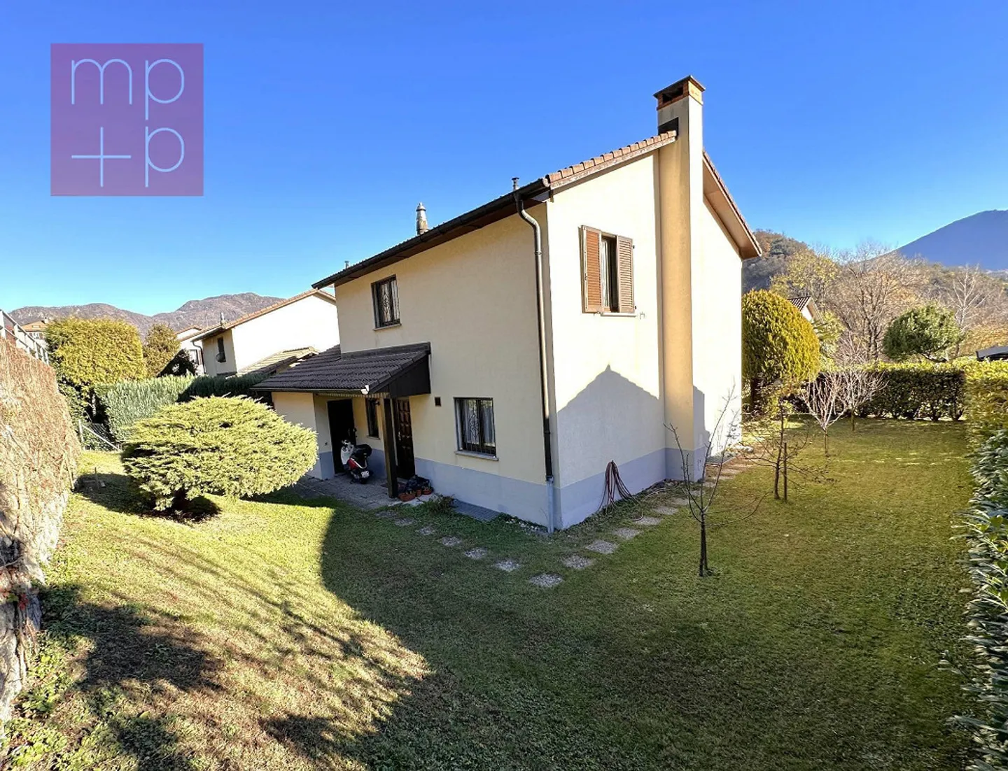 Incantevole Casa Indipendente a Bedano - Foto 2 di 8
