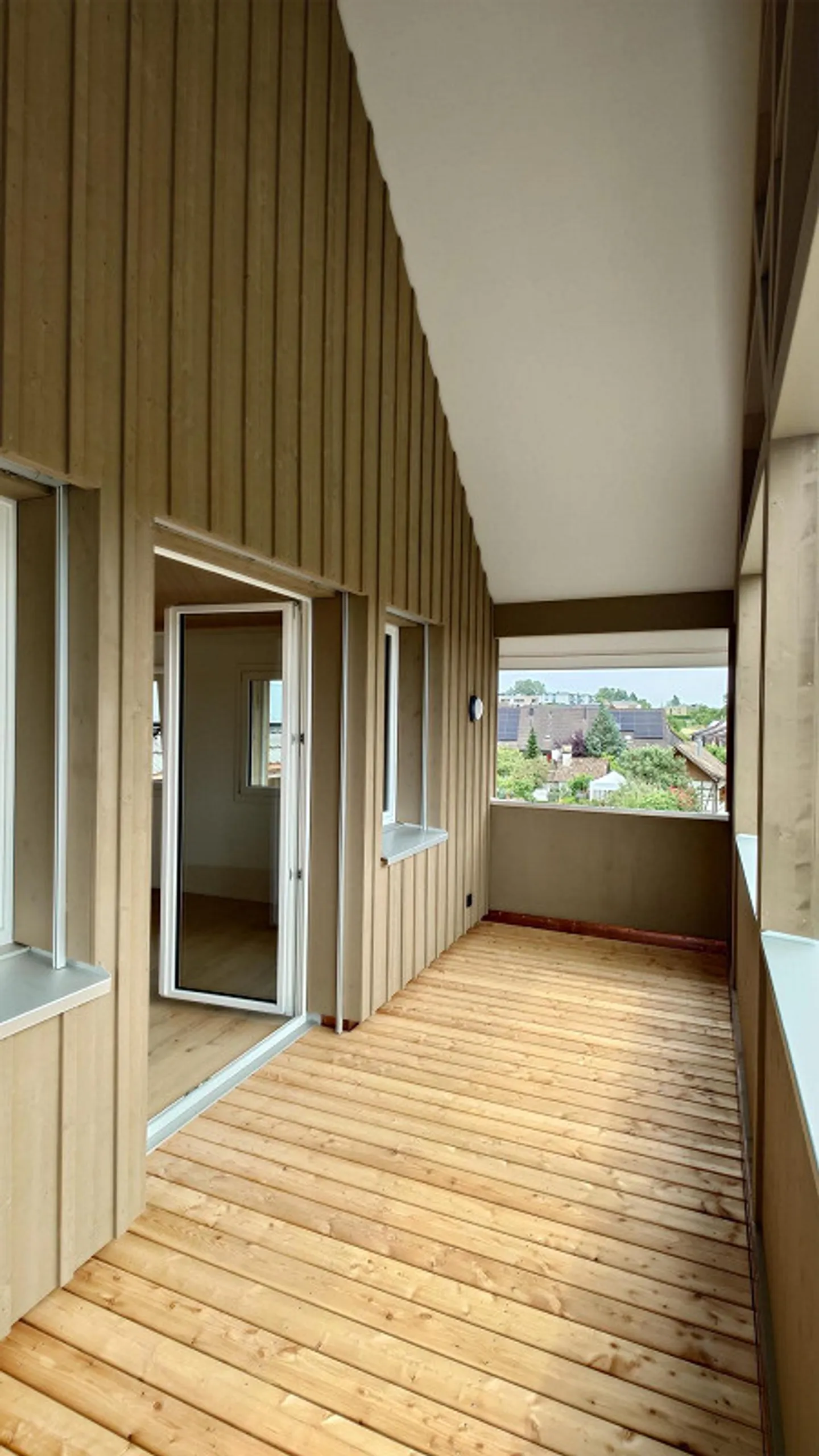 Modernes Loft mit grosszügiger Loggia - Foto 8 von 10