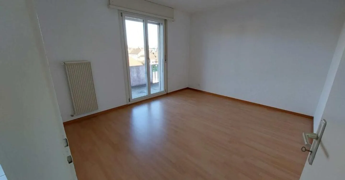 Charmant Appartement 2.5 pièces - Photo 2 sur 9