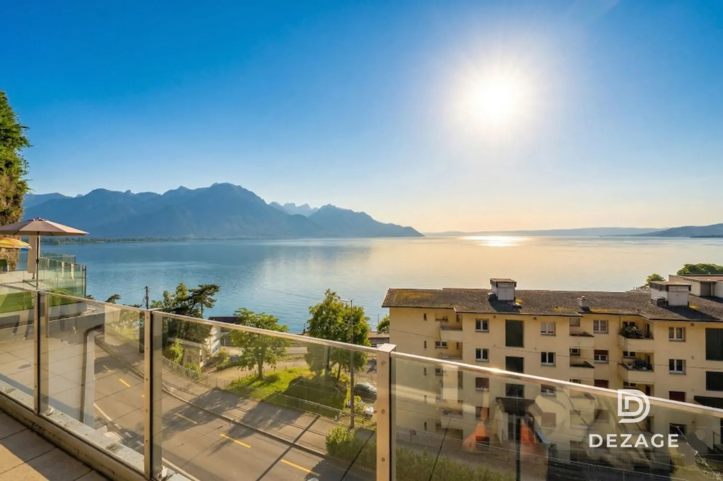 Superb penthouse in Veytaux, well-maintained modern property - Photo 1 of 9