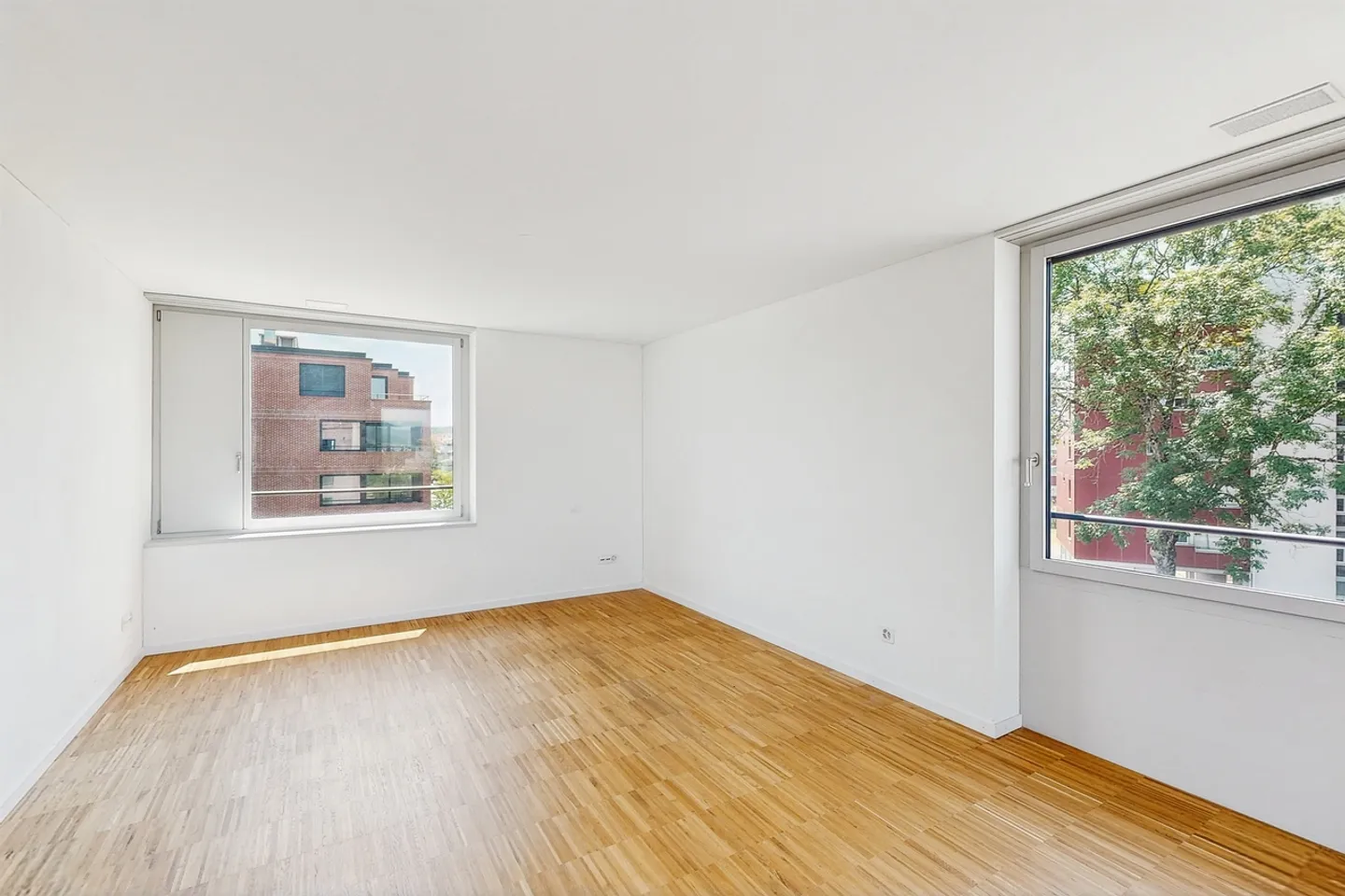 Moderne Wohnung in Regensdorf - Foto 2 von 10