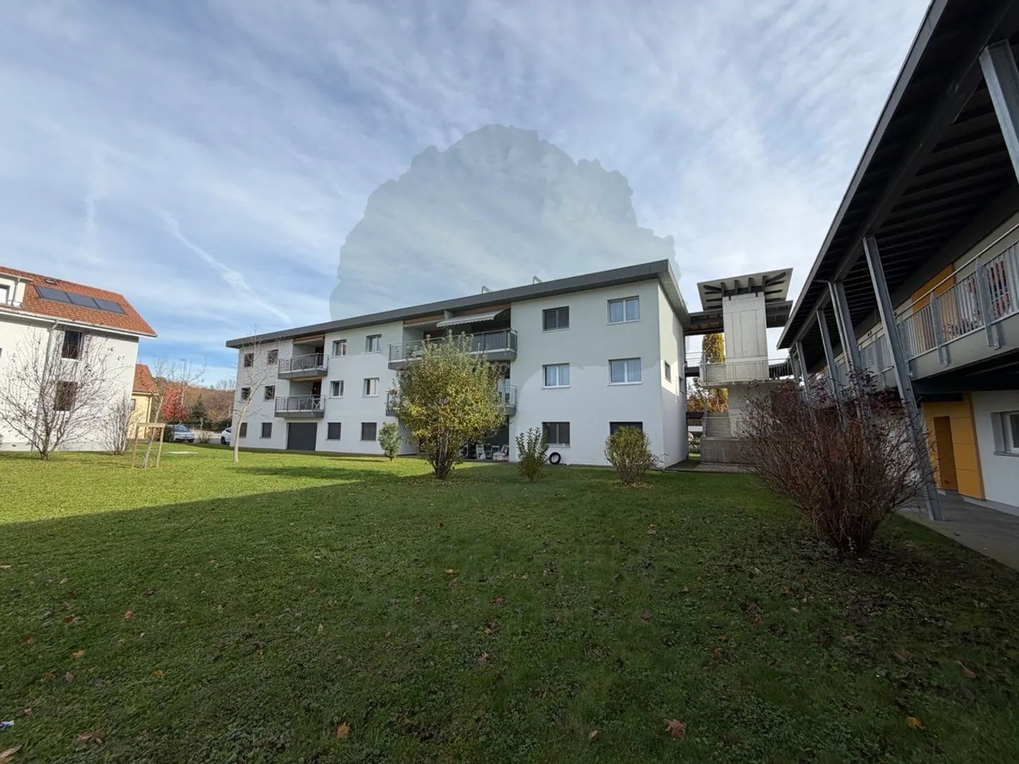 Geräumige Arztpraxis in Courfaivre - Foto 2 von 26