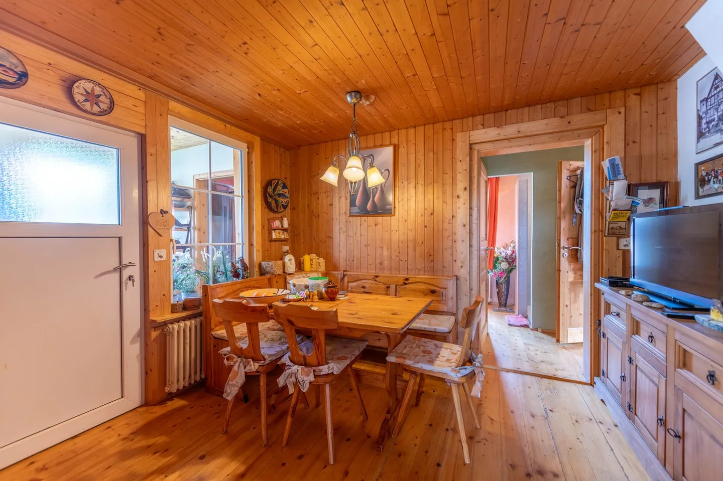 4.5-Room Apartment in the Heart of Huttwil - Photo 2 of 10