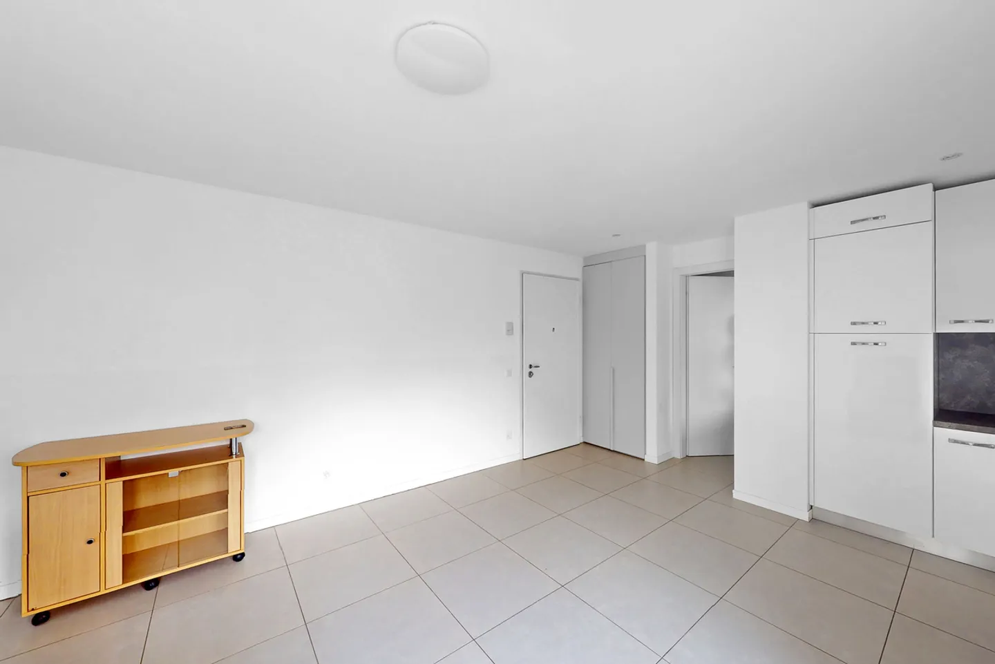 Modern Apartment in Cresciano - Photo 4 of 8