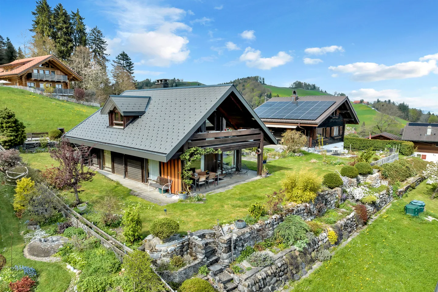 Residential or holiday home with fantastic views - Photo 2 of 12