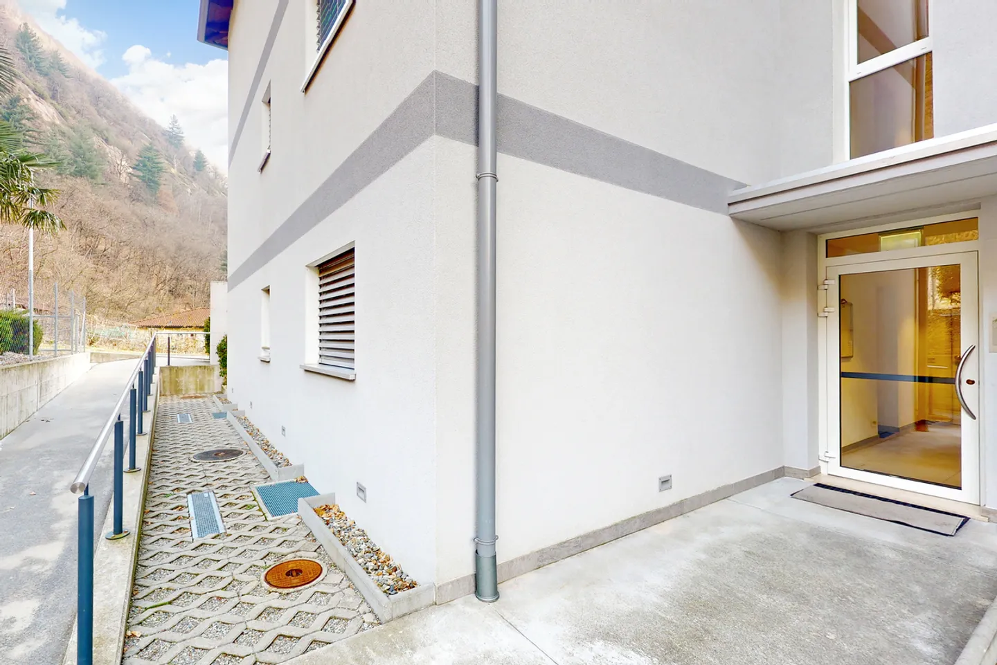 Modern Apartment in Cresciano - Photo 8 of 8