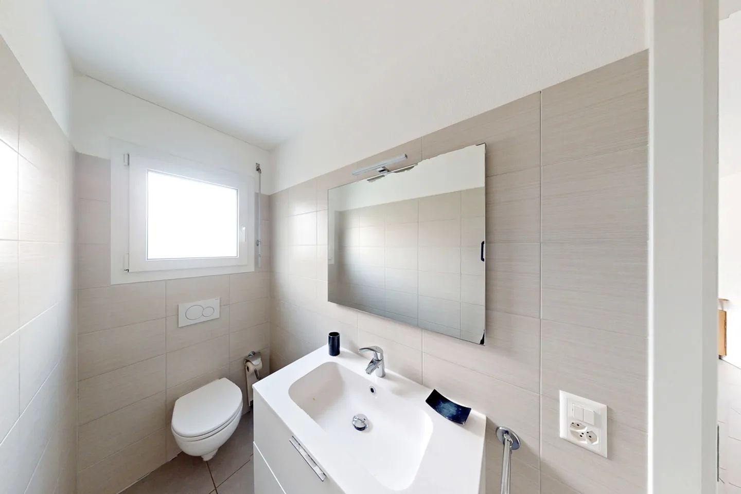 Modern Apartment in Cresciano - Photo 7 of 8