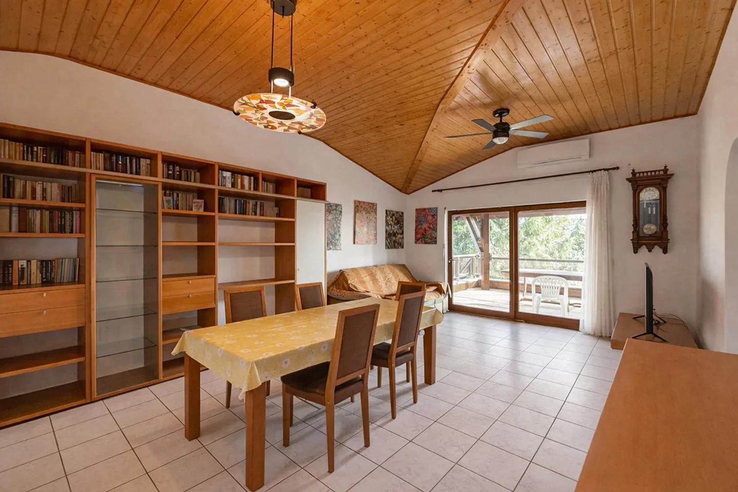 3.5-room apartment with terrace and open view in Vacallo - Photo 1 of 8