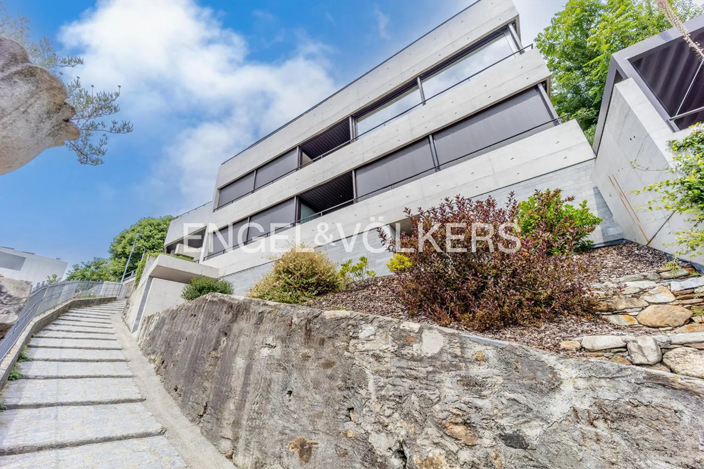 Exklusive Zweitwohnung an zentraler Lage mit traumhaftem Seeblick (88) - Foto 2 von 12