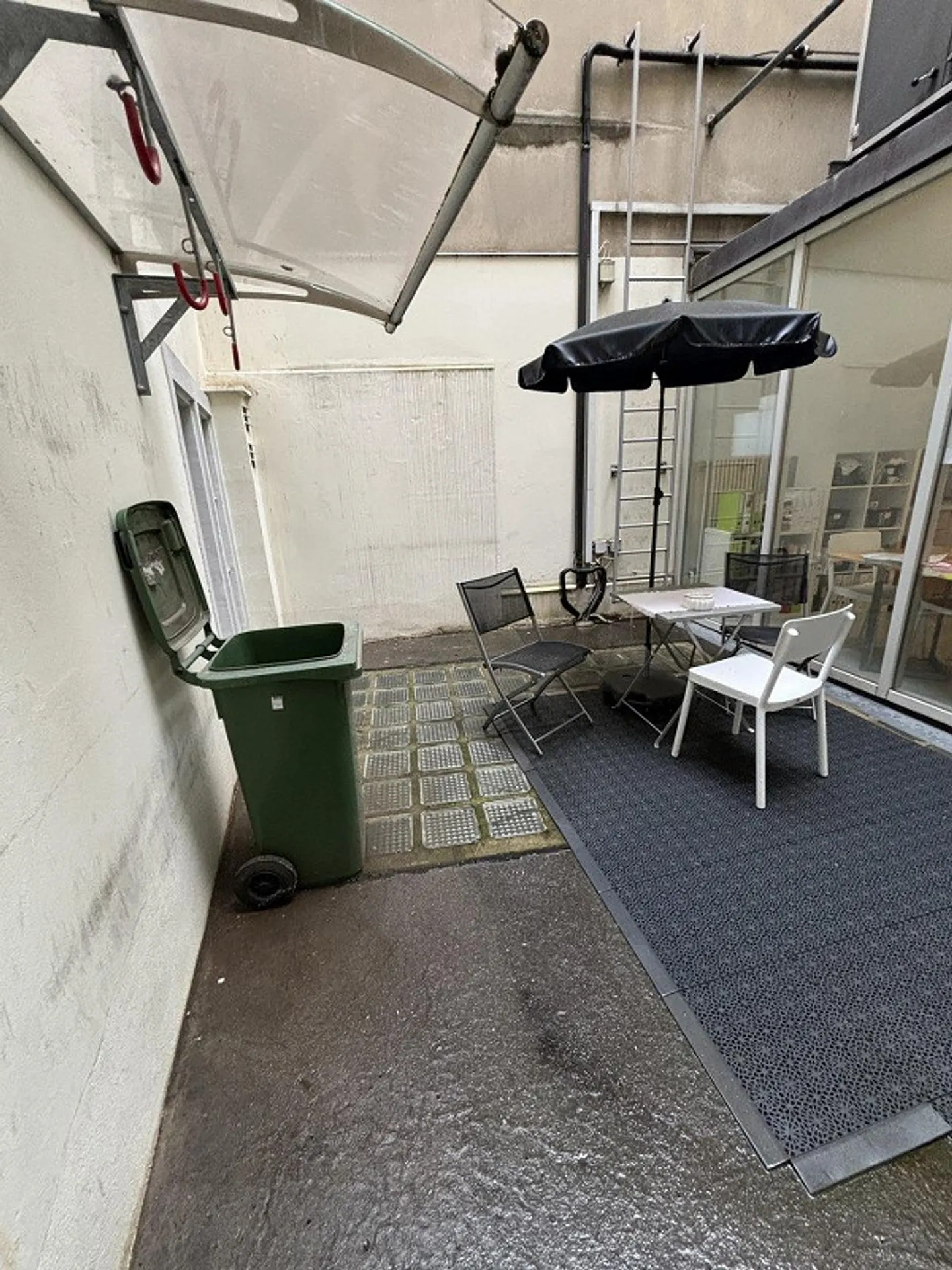 Investment Property in the Basel City Center - Photo 17 of 19