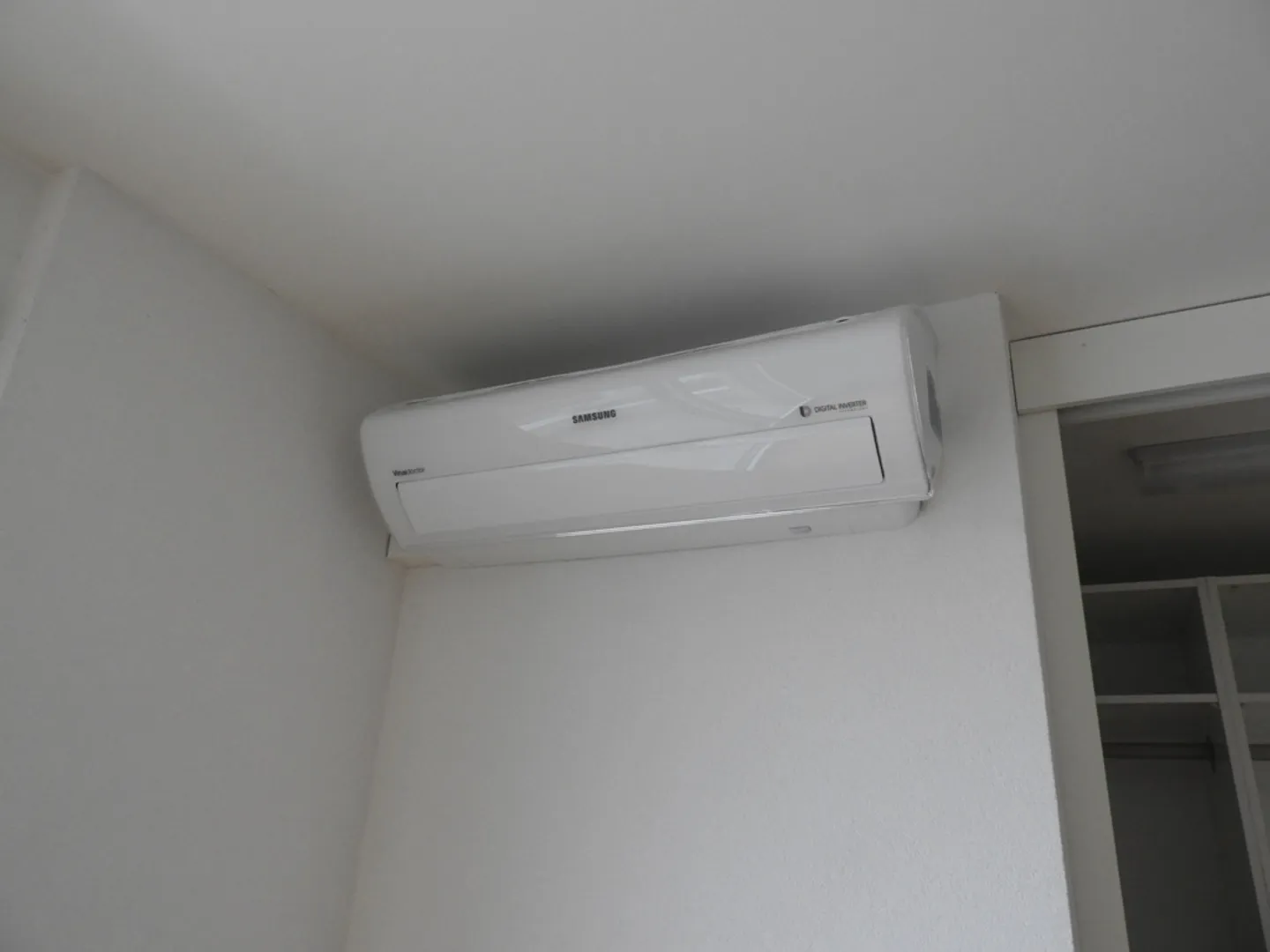 Luxury Attic Apartment - Photo 17 of 25