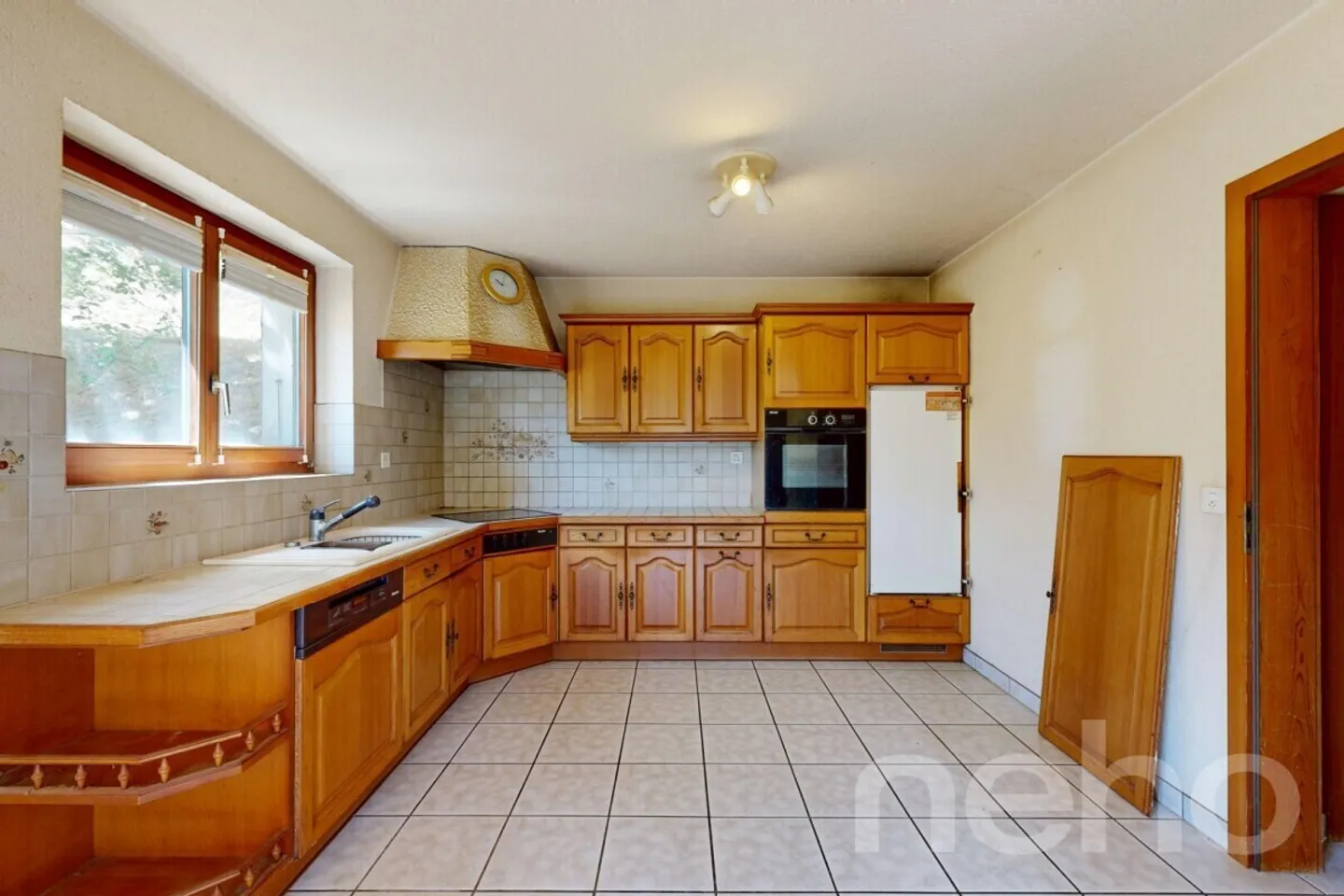 Casa unifamiliare con grande potenziale e ampio terreno a Bressaucourt - Foto 5 di 12