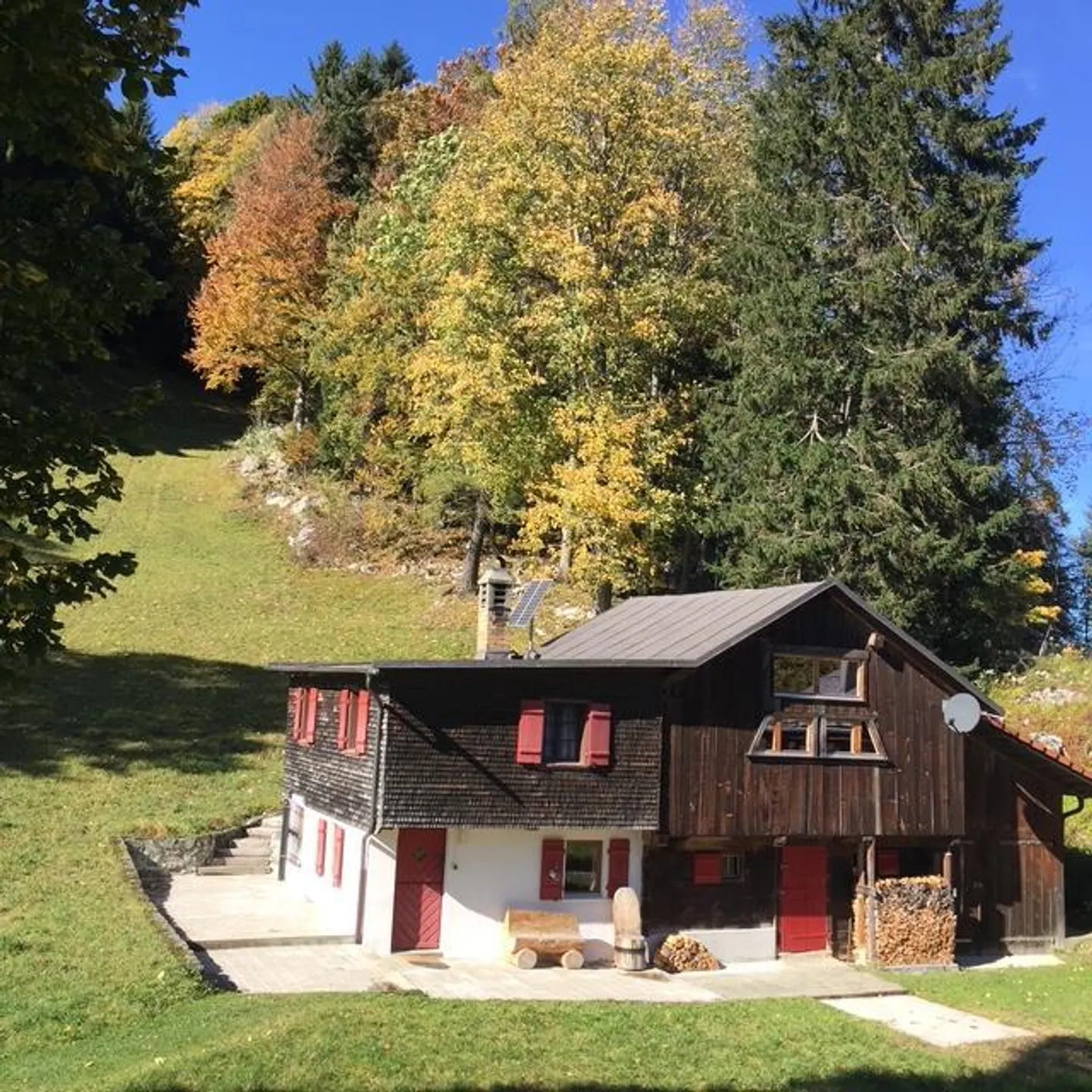 5.5-Room Mountain House - Photo 1 of 4