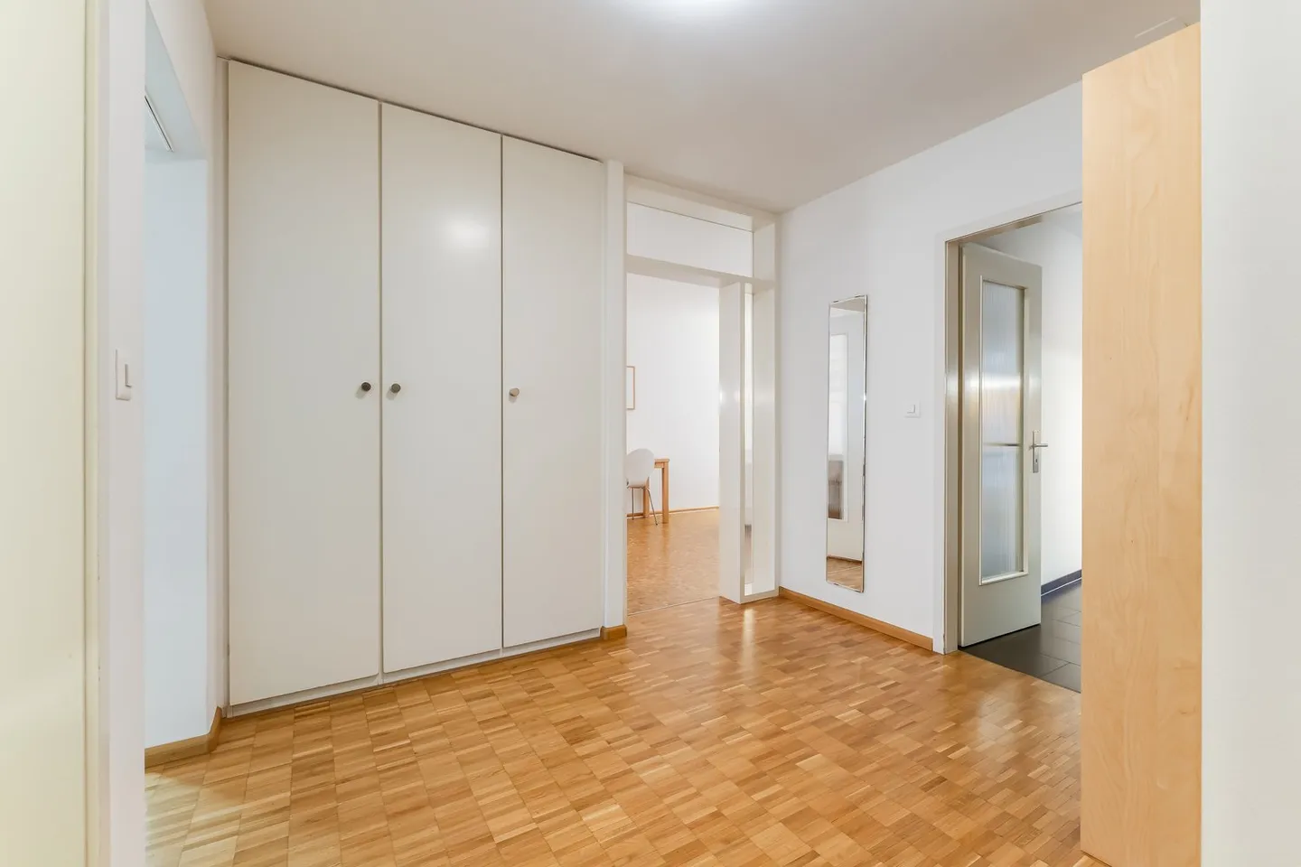 Appartement lumineux avec deux chambres près de la vieille ville historique - Photo 4 sur 11