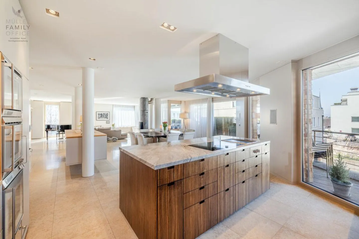 Esclusivo appartamento attico duplex di 5 1/2 locali con vista sull'Alpstein e piscina esterna in comproprietà - Foto 10 di 13